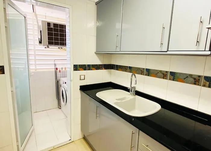 En Primera Linea De Playa Con Piscina Y Garaje Gratuito Apartman Denia