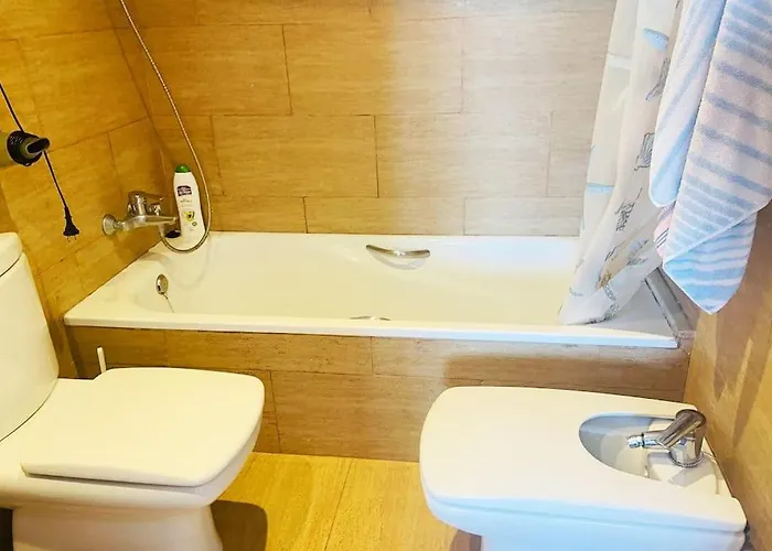 Apartman En Primera Linea De Playa Con Piscina Y Garaje Gratuito *