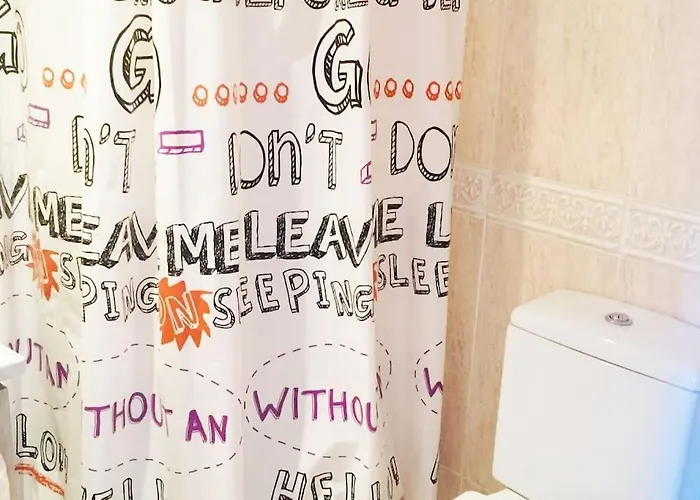 En Primera Linea De Playa Con Piscina Y Garaje Gratuito *