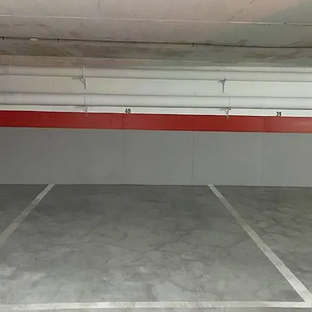 Apartment En Primera Linea De Playa Con Piscina Y Garaje Gratuito Dénia