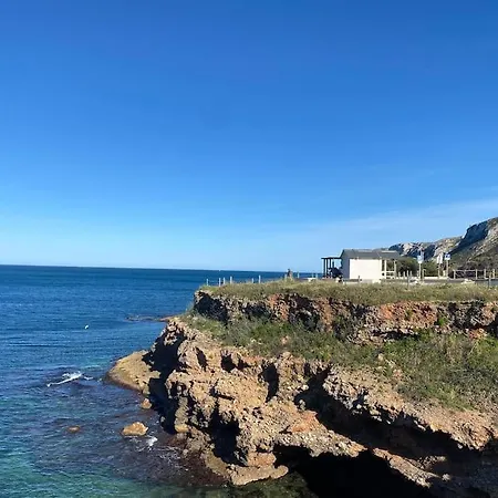 Apartment En Primera Linea De Playa Con Piscina Y Garaje Gratuito Denia