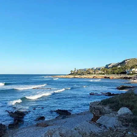 En Primera Linea De Playa Con Piscina Y Garaje Gratuito *