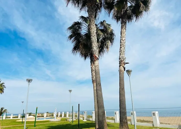 En Primera Linea De Playa Con Piscina Y Garaje Gratuito 公寓 德尼亚