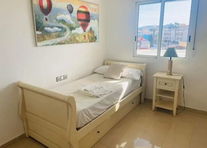 Апартаменти En Primera Linea De Playa Con Piscina Y Garaje Gratuito