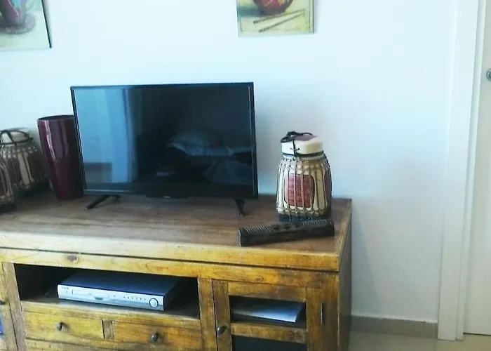 En Primera Linea De Playa Con Piscina Y Garaje Gratuito 德尼亚