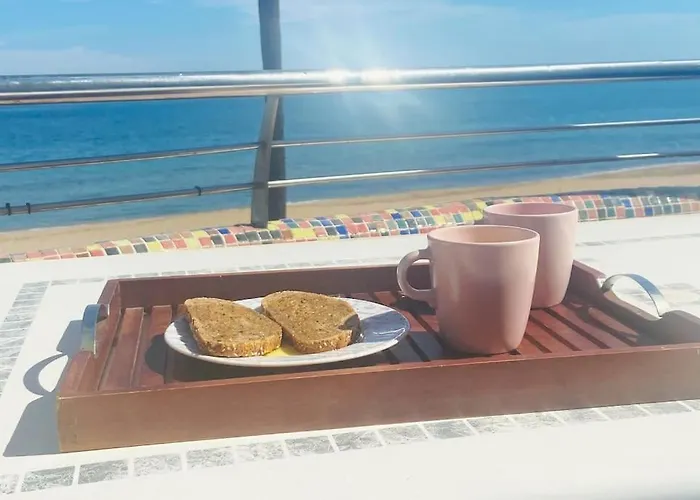 Апартаменти En Primera Linea De Playa Con Piscina Y Garaje Gratuito Денія