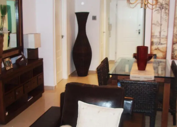 En Primera Linea De Playa Con Piscina Y Garaje Gratuito * Denia