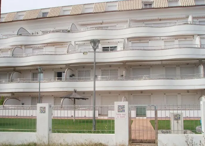 Apartment En Primera Linea De Playa Con Piscina Y Garaje Gratuito *